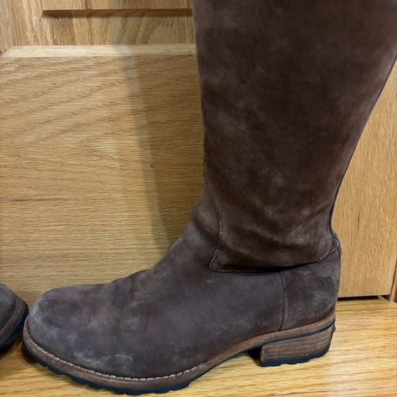 UGG Australia brown suede leather knee high winter boots - Picture 4 of 13